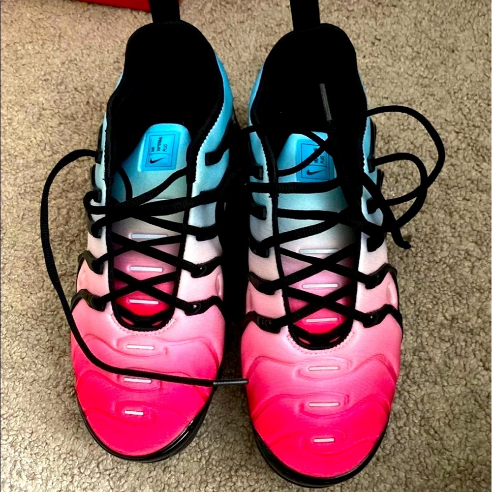 Nike Air Vapormax Sneakers